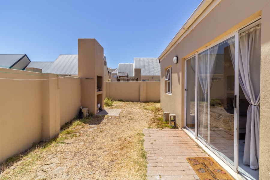 3 Bedroom Property for Sale in Whispering Pines Western Cape